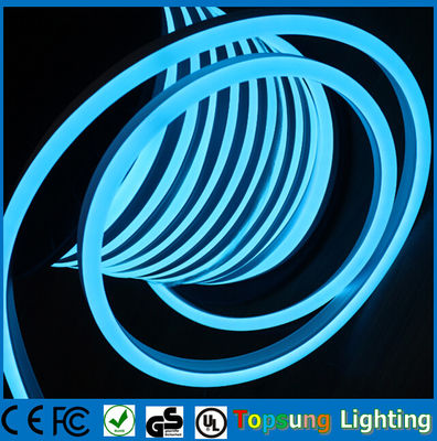 220V RGB Tam Renk Değişen LED Neon İpi Esnek PVC Tüp Işığı (14*26mm)