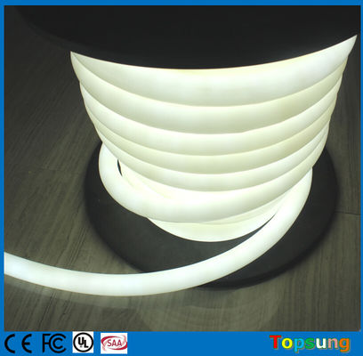 Yüksek kaliteli beyaz LED neon fleks ışığı 220v 360 yuvarlak 100 leds / m bina için