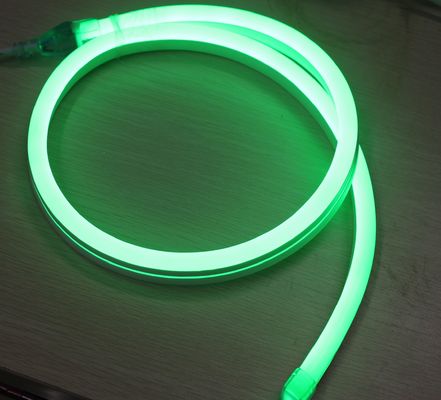 Kalite 11x18mm Süper parlak SMD2835 Yeni LED Flex Neon ip açık yeşil renk 12 volt renkli ceket pvc