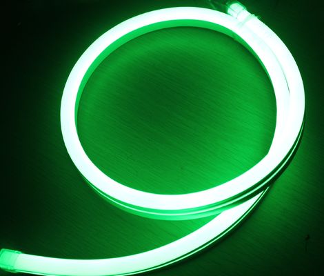 Kalite 11x18mm Süper parlak SMD2835 Yeni LED Flex Neon ip açık yeşil renk 12 volt renkli ceket pvc