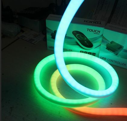 Su geçirmez IP67 SMD 5050 çok renkli 360 silikon dijital rgb neon 12v LED esnek ip ışığı