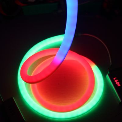 RGB Pixel LED Neon dijital 360 derece Neon Flex tüpü P943 DMX şeritleri 18mm diya